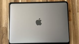 V.M MacBook Air用スリーブケース