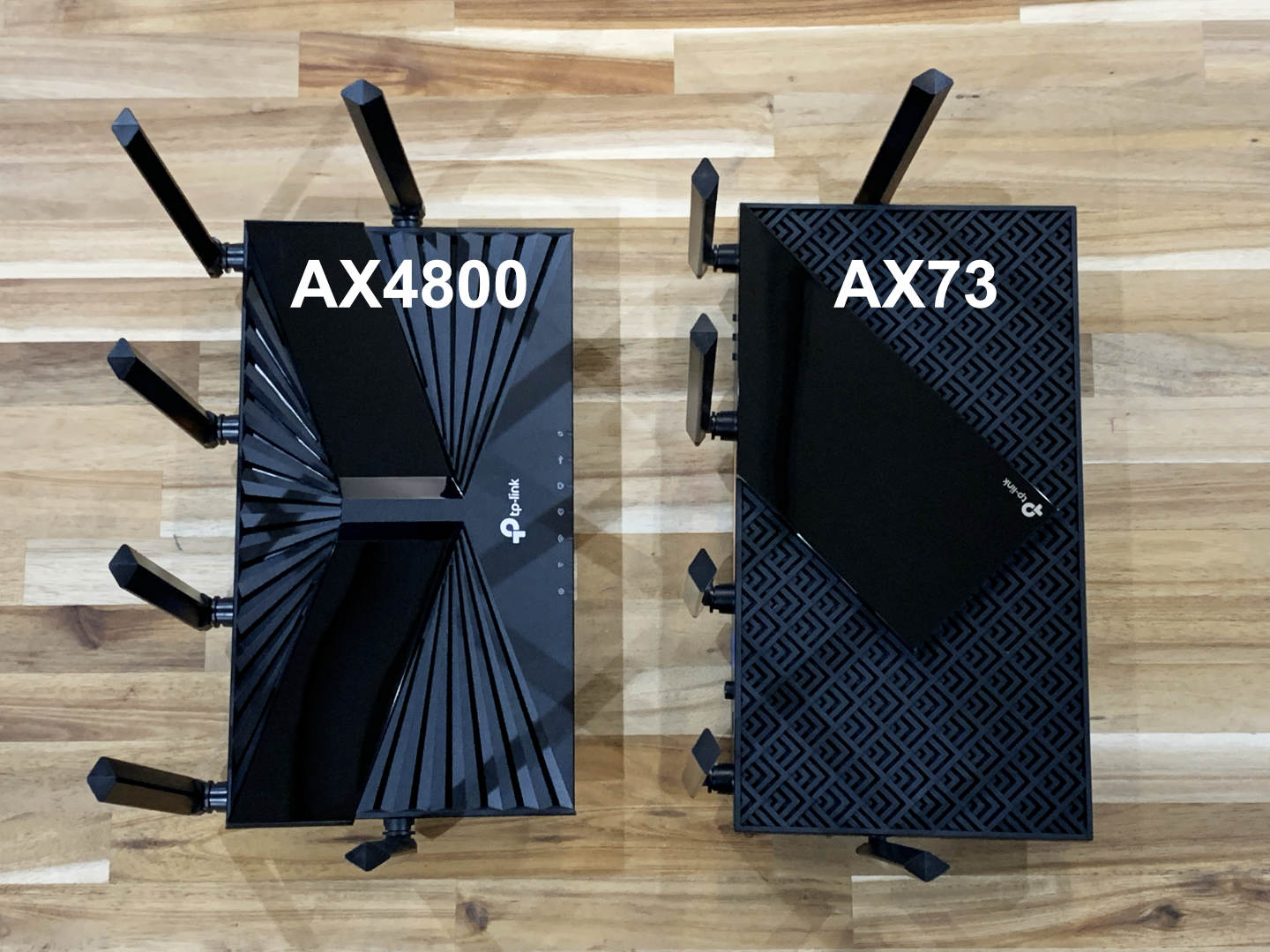 ArcherAX4800とAX73のサイズ比較