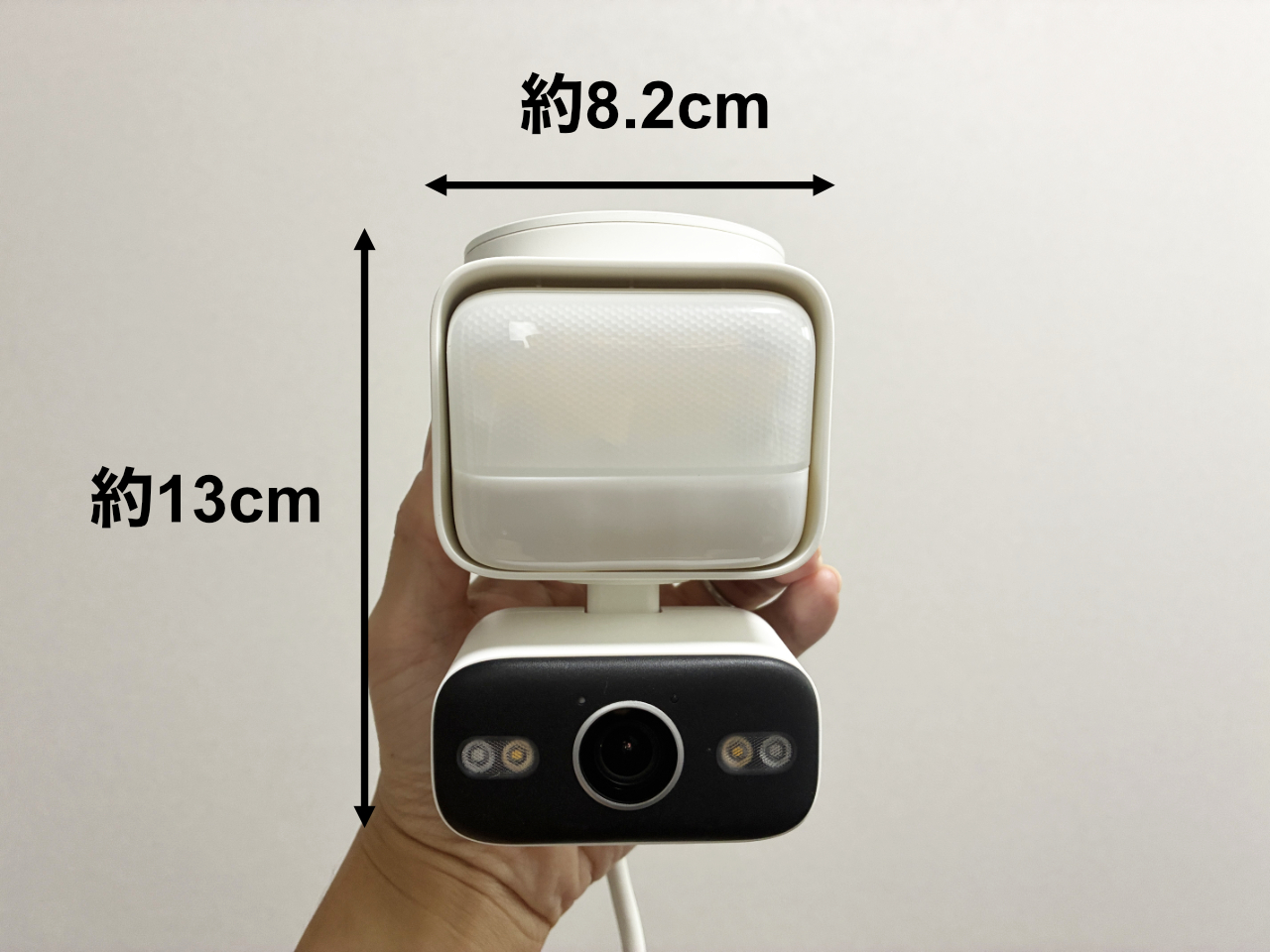 Tapo C710 正面の外観